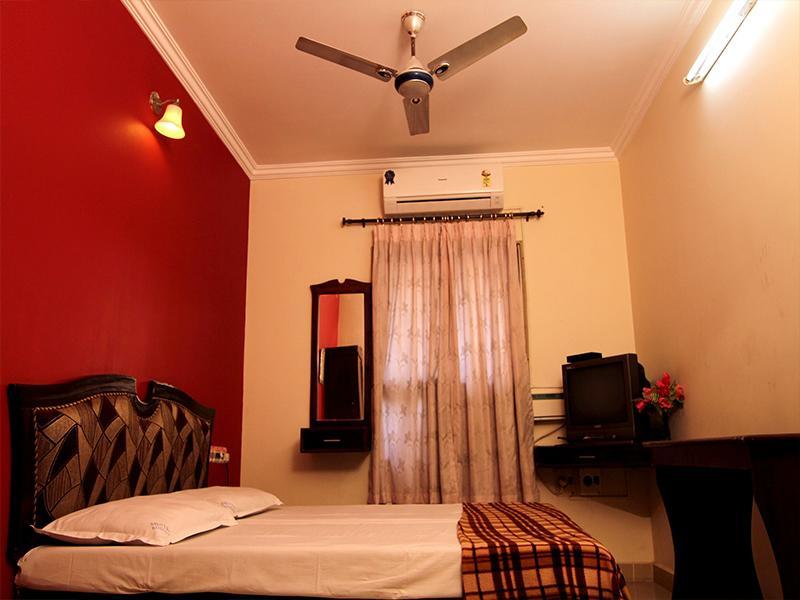 Silver Residency Hotell Chennai Rum bild